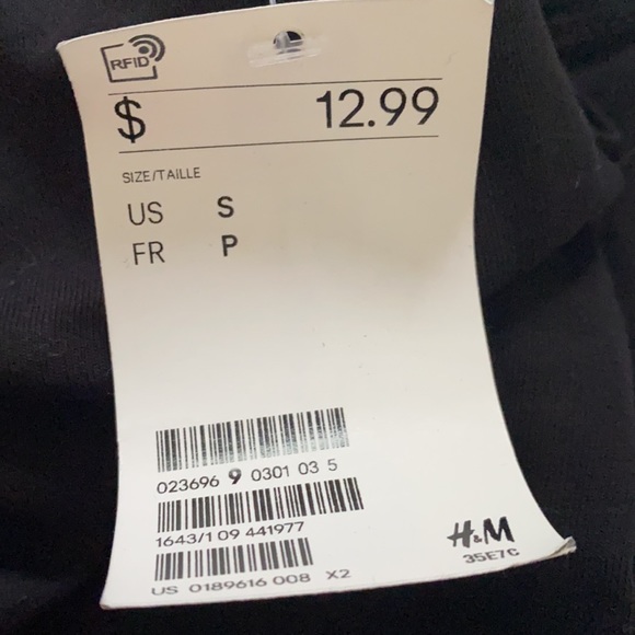 H&M leggings with Red and White stripe - Picture 3 of 3